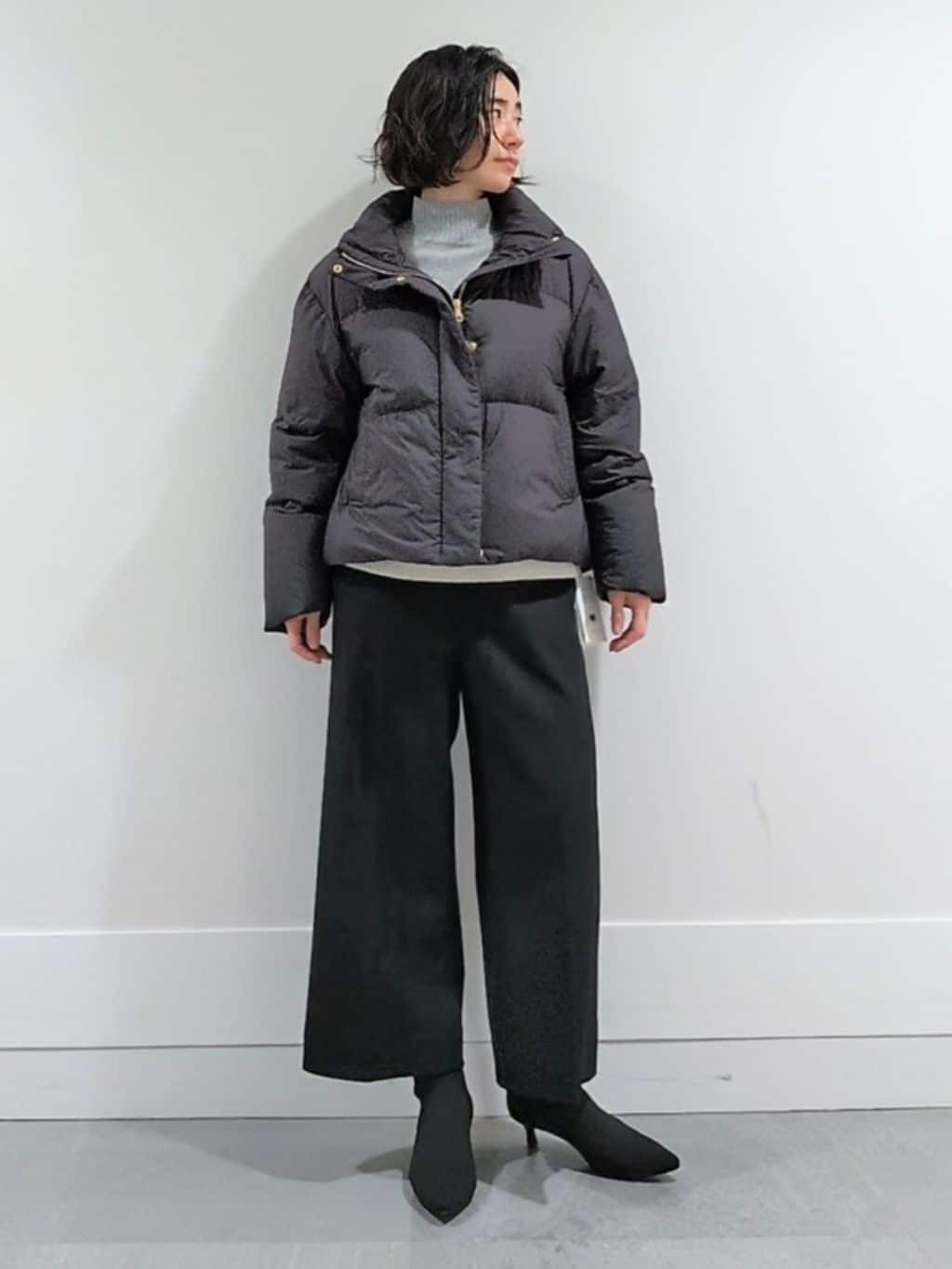 ミズタさんの「UNTITLED｜【8色展開/洗える】ウールカシミヤ ハイネックニット」を使ったコーディネート