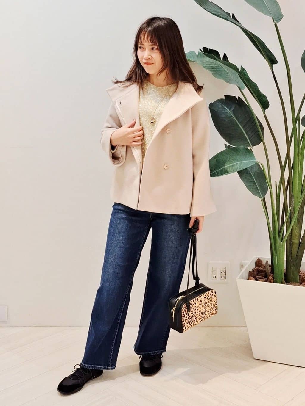 YuKaRiさんの「UNTITLED｜【着回しが効く／オンオフアウター】ウールショートコート」を使ったコーディネート