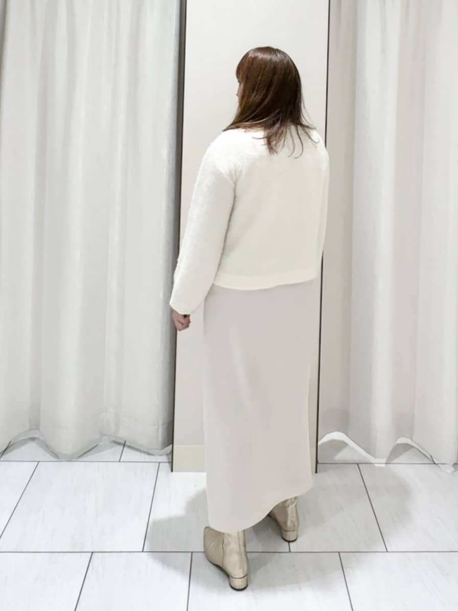 ʏᴜᴋɪᴋᴏさんの「UNTITLED｜【ジャケット風/メタルボタン】アルパカ混シャギーカーディガン」を使ったコーディネート