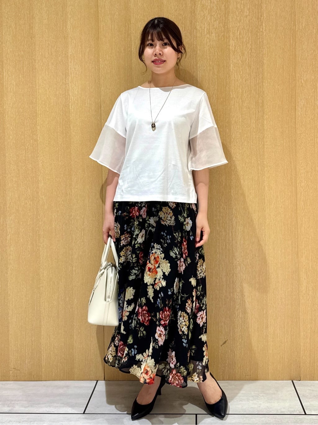 nanaさんの「UNTITLED｜【洗える/五分袖】シアースリーブ プルオーバー」を使ったコーディネート
