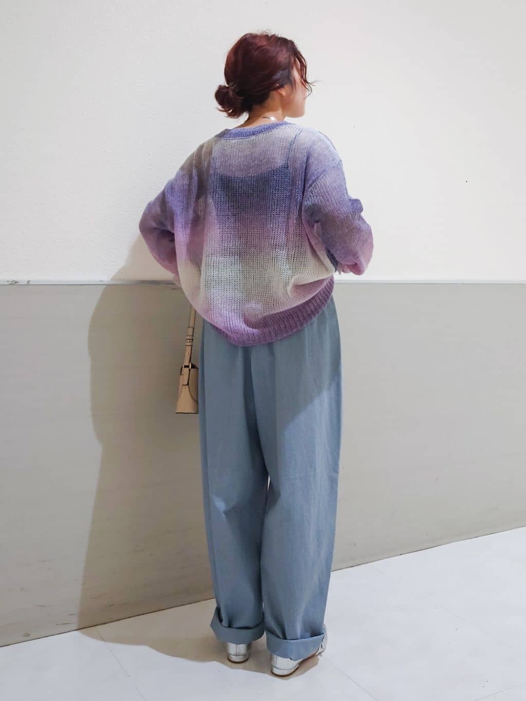 maruさんの「THE SHOP TK｜スペースダイ透かし編みニット」を使ったコーディネート