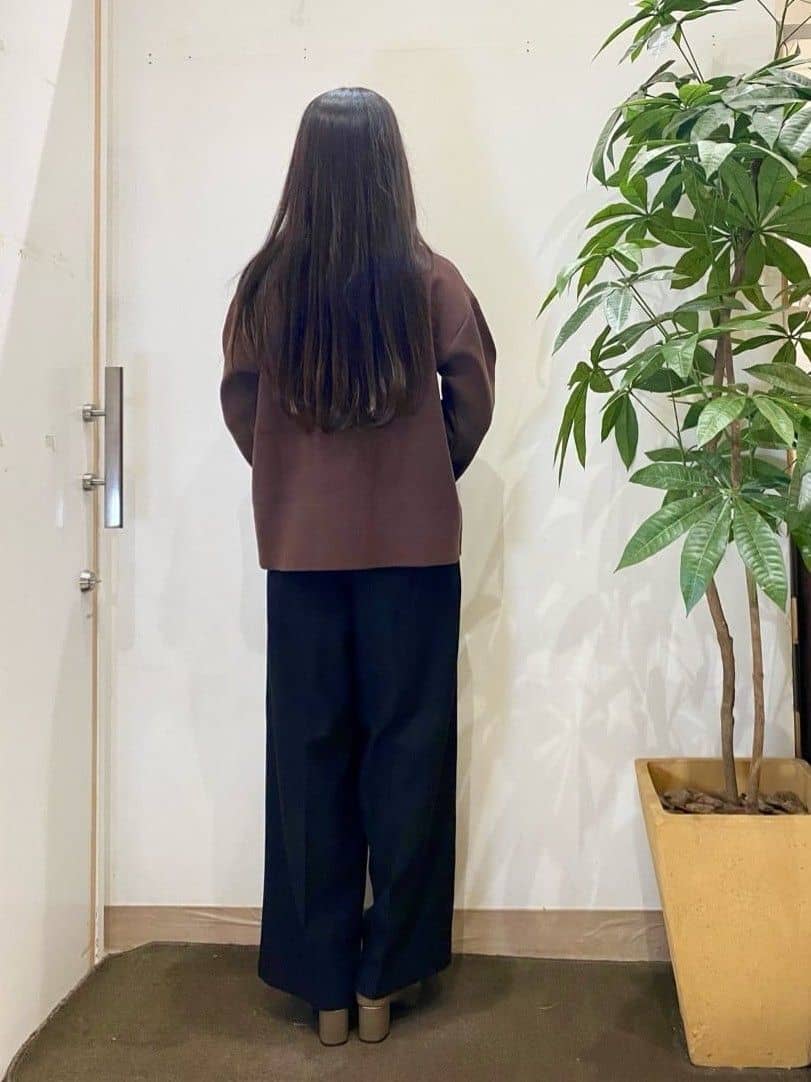 AYUMIさんの「SHOO･LA･RUE｜【S-LL/吸湿発熱】なめらかとろみ インナータートル」を使ったコーディネート