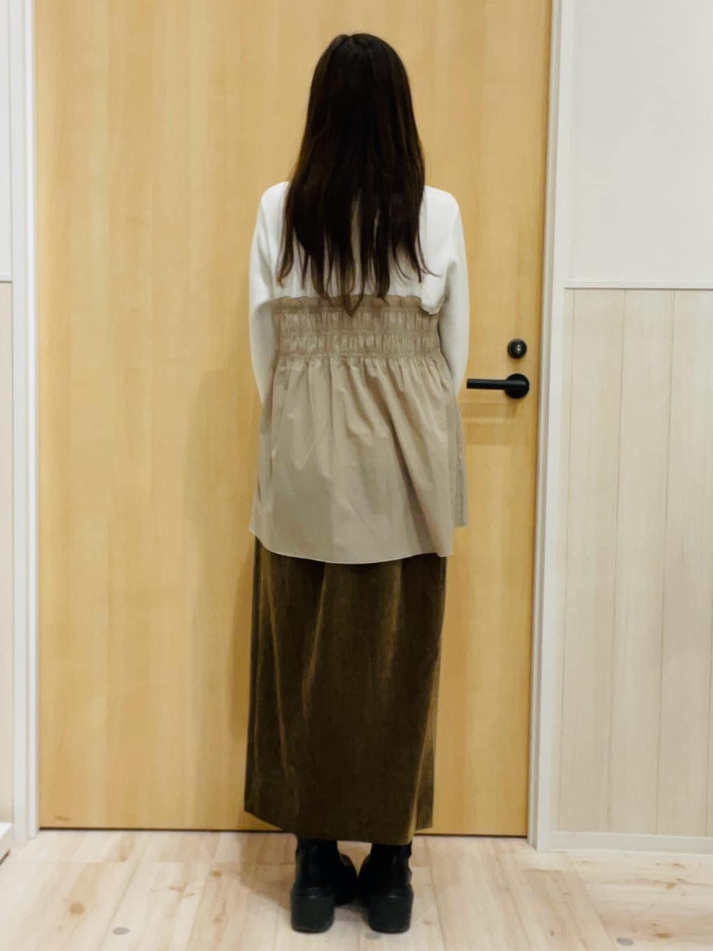 minamiさんの「SHOO･LA･RUE｜【S-LL】1枚でコーデが決まる ビスチェ風ドッキングトップス」を使ったコーディネート