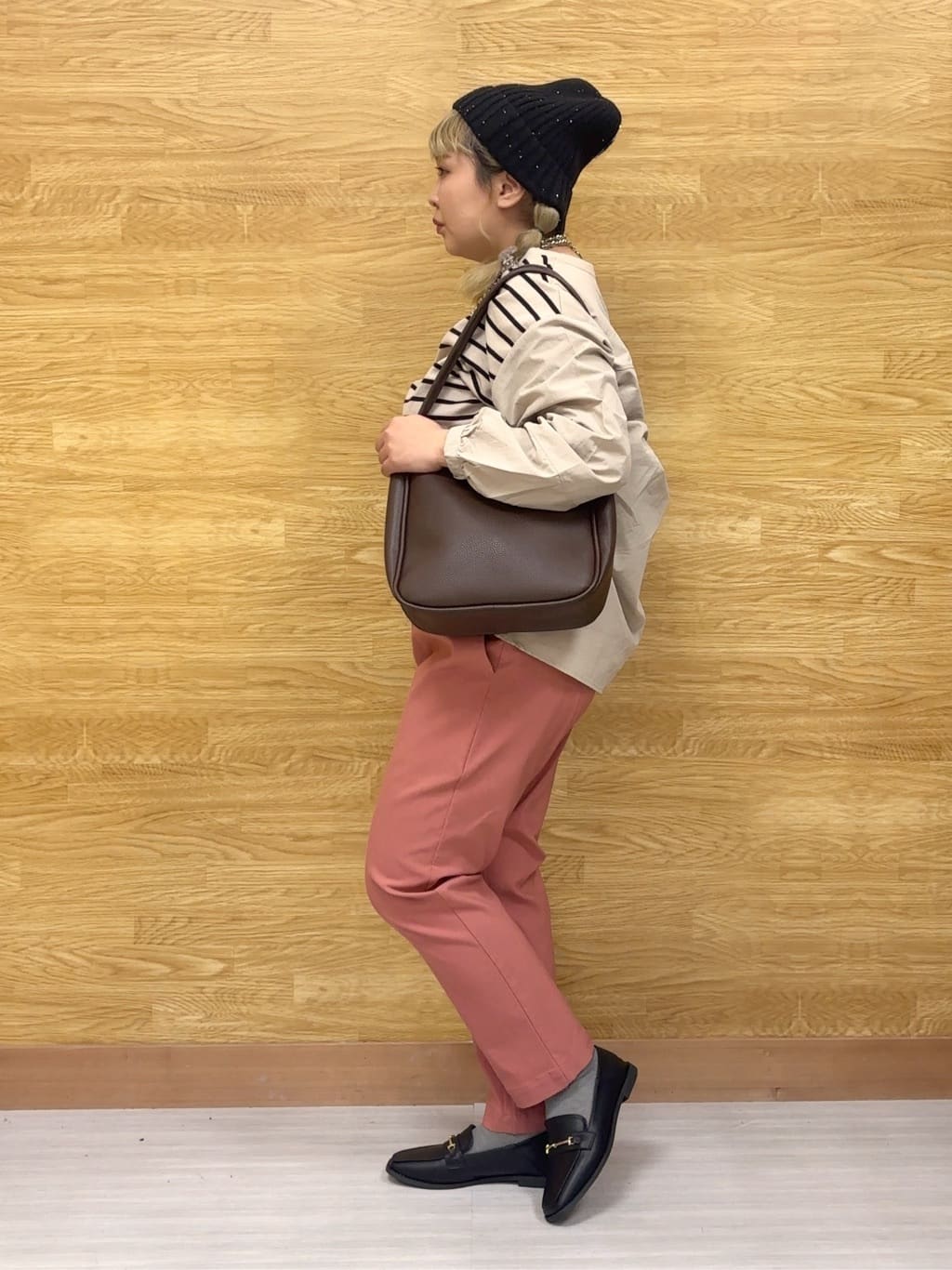 ぁむさんの「SHOO･LA･RUE｜【S-LL】インせず決まる 背中タック入り パフ袖トップス」を使ったコーディネート