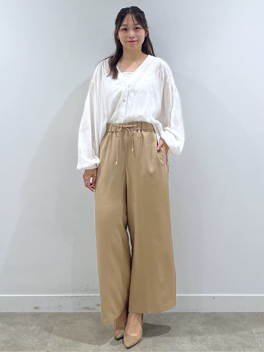 Saekoさんの「COUP DE CHANCE｜【手洗い可】エアリーカーディガン」を使ったコーディネート