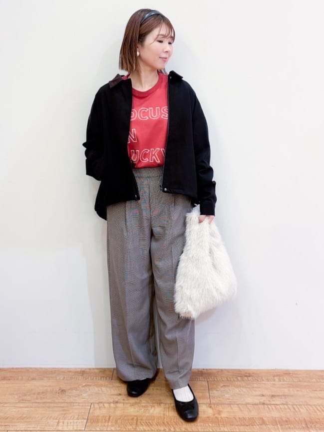 TAKIさんの「SHOO･LA･RUE｜大人カジュアルな一着。カバーオール」を使ったコーディネート