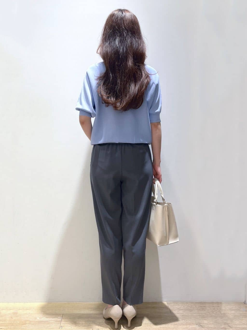 Mimさんの「index｜《5色展開》前後2WAY ドルマンスリーブニット【UVケア／抗ピル／洗濯機洗い可】」を使ったコーディネート
