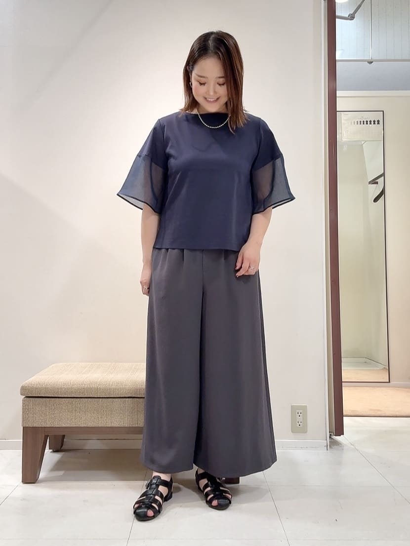 YUIさんの「UNTITLED｜【洗える/五分袖】シアースリーブ プルオーバー」を使ったコーディネート