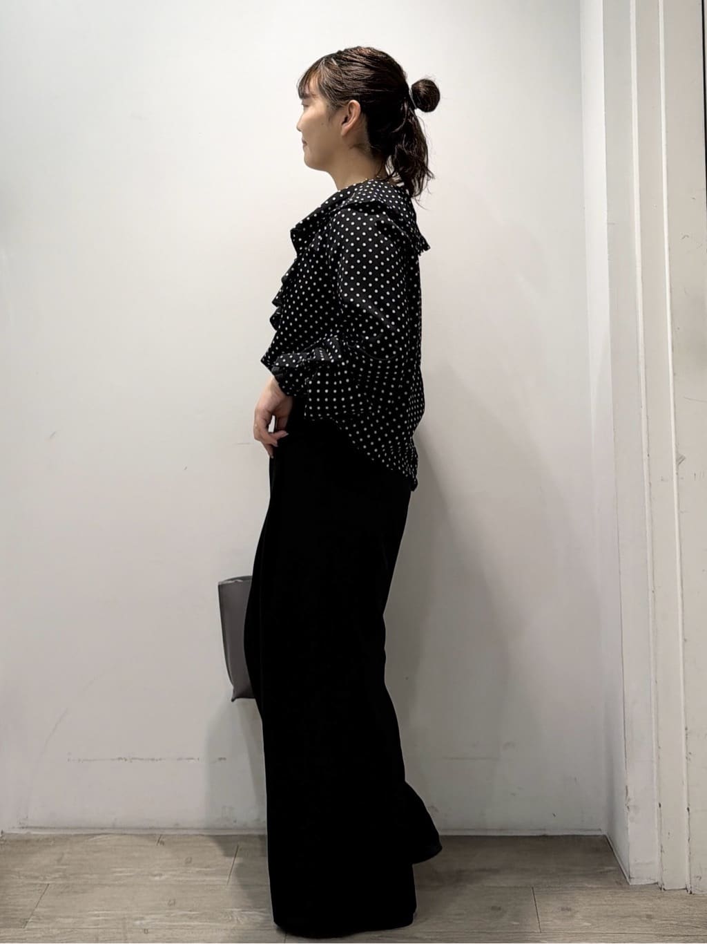 sumicaさんの「OPAQUE.CLIP｜タックデザインワイドパンツ【洗濯機OK】」を使ったコーディネート
