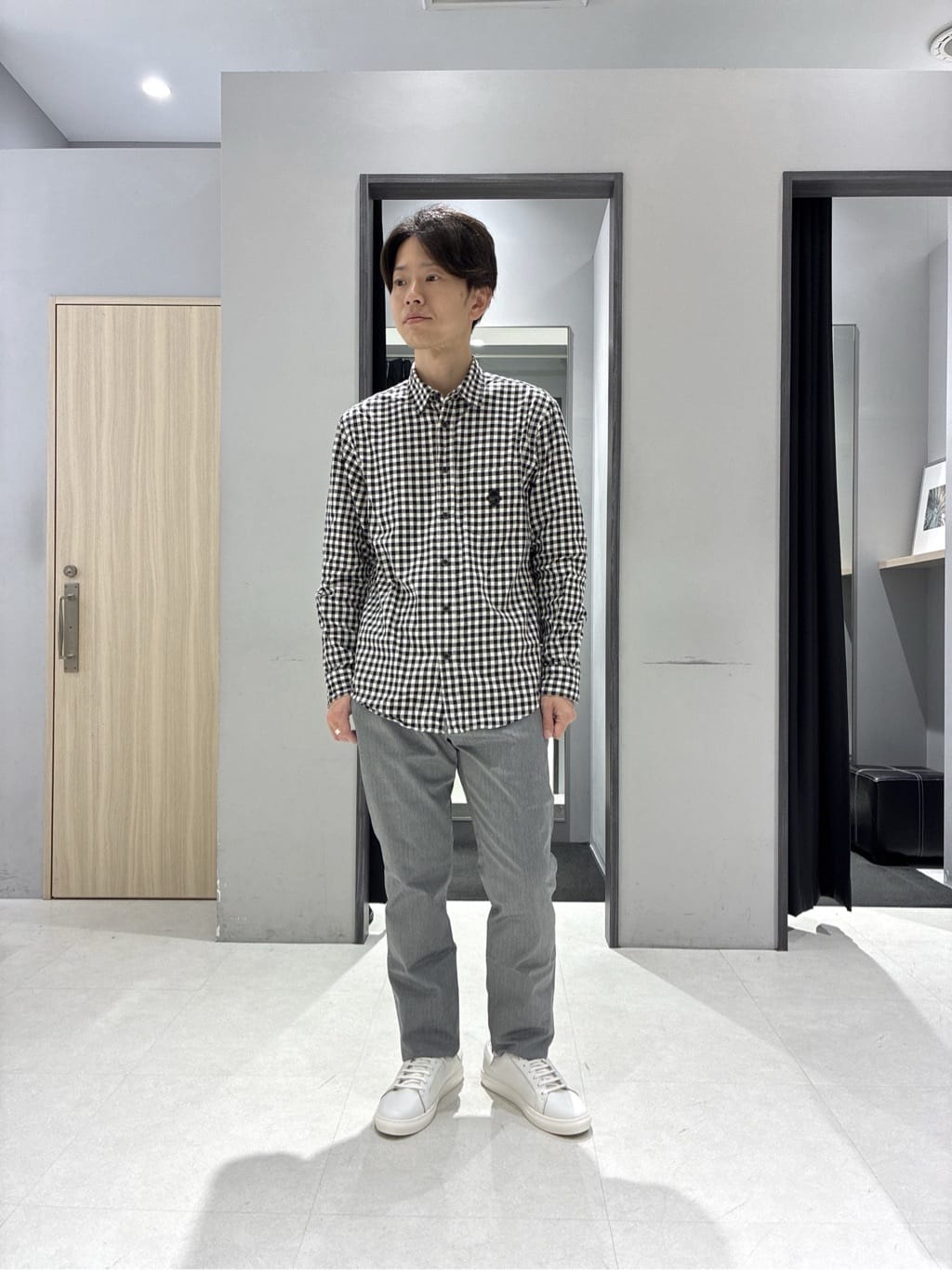 わいずみさんの「TAKEO KIKUCHI｜【ウールカシミヤブレンド】ビーバー調 スタンドカラー コート」を使ったコーディネート