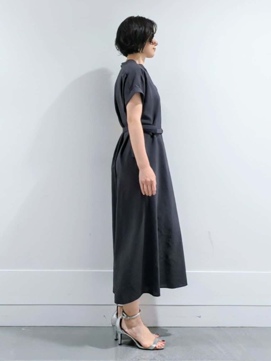ミズタさんの「UNTITLED｜【UV/はっ水】リラククールワンピース」を使ったコーディネート