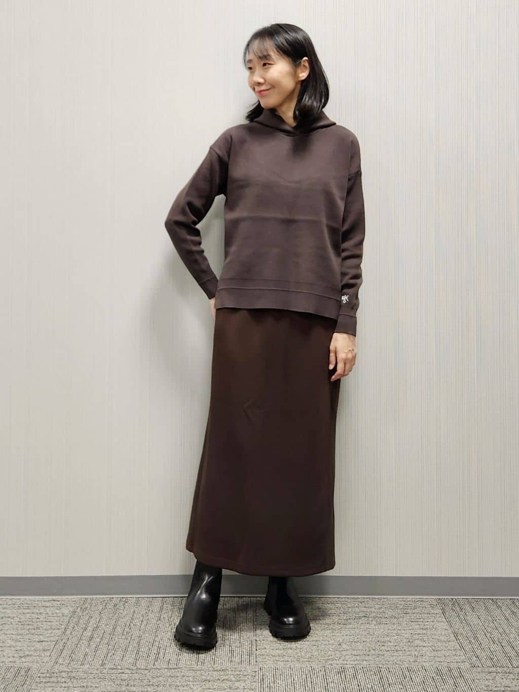 naraさんの「Dessin｜【洗える／体型カバー】ちょうどいいニットパーカ」を使ったコーディネート