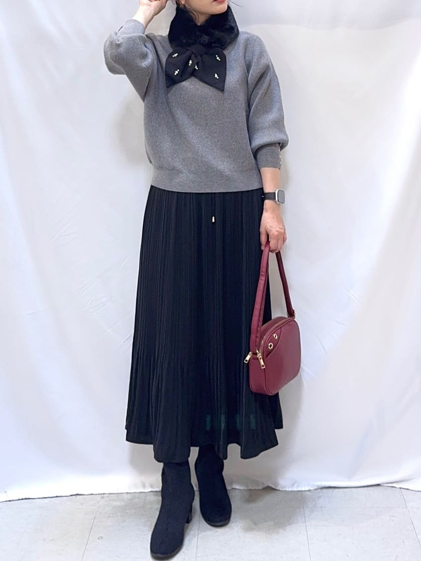 𝐇𝐢𝐫𝐨𝐦𝐢さんの「SHOO･LA･RUE｜起毛ニットブーツ」を使ったコーディネート