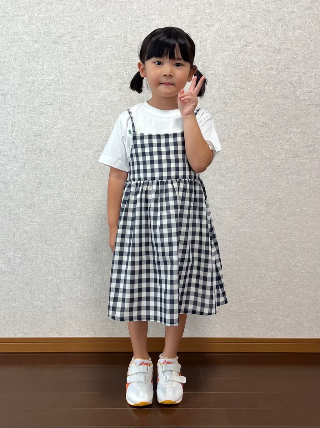 canaさんの「Dessin｜【リンクコーデ・洗える】ウエストドロスト付きチェック柄ワンピース」を使ったコーディネート