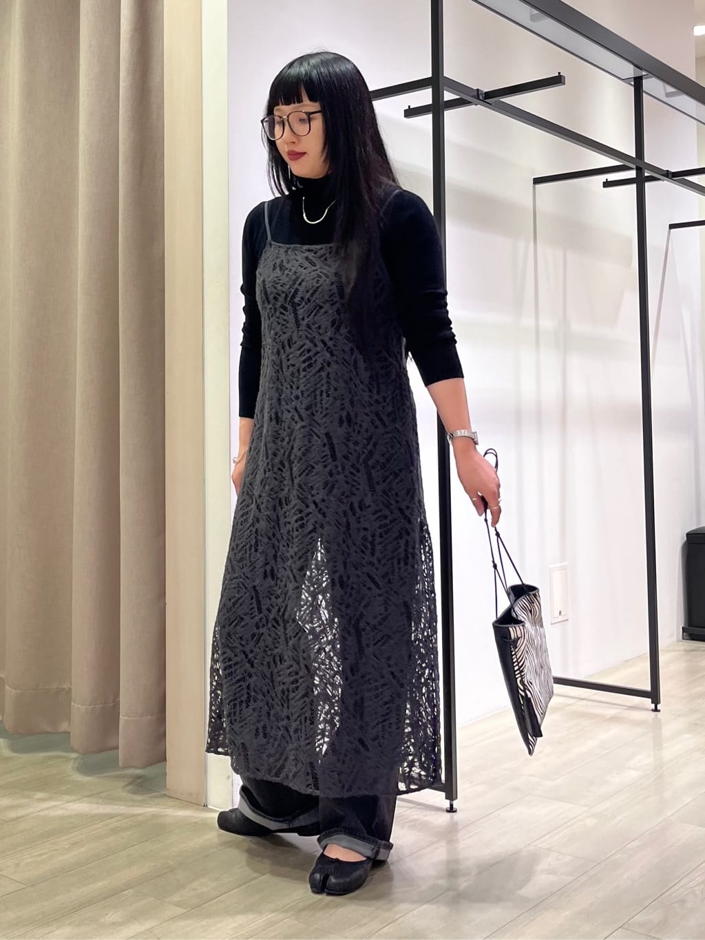 hasuさんの「INDIVI｜【レイヤード◎】レースキャミドレス」を使ったコーディネート