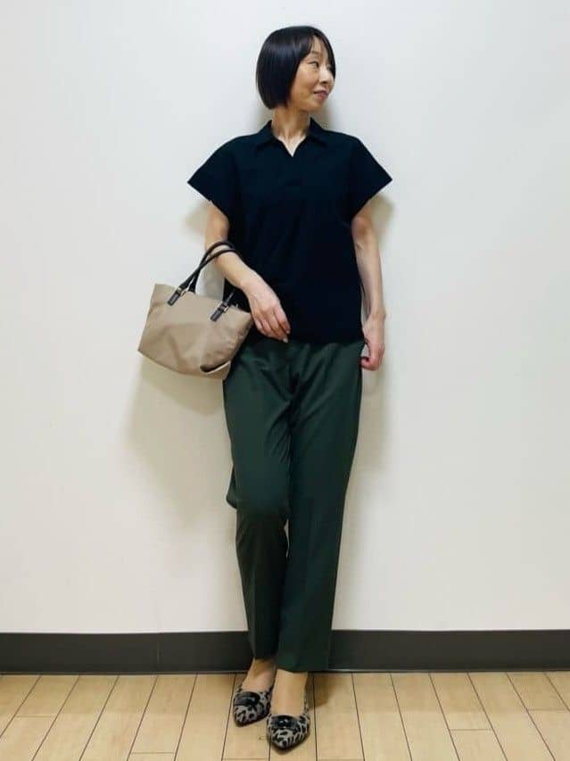 Riiさんの「Reflect｜【二の腕さりげなくカバー】シャツ衿オフボディブラウス」を使ったコーディネート