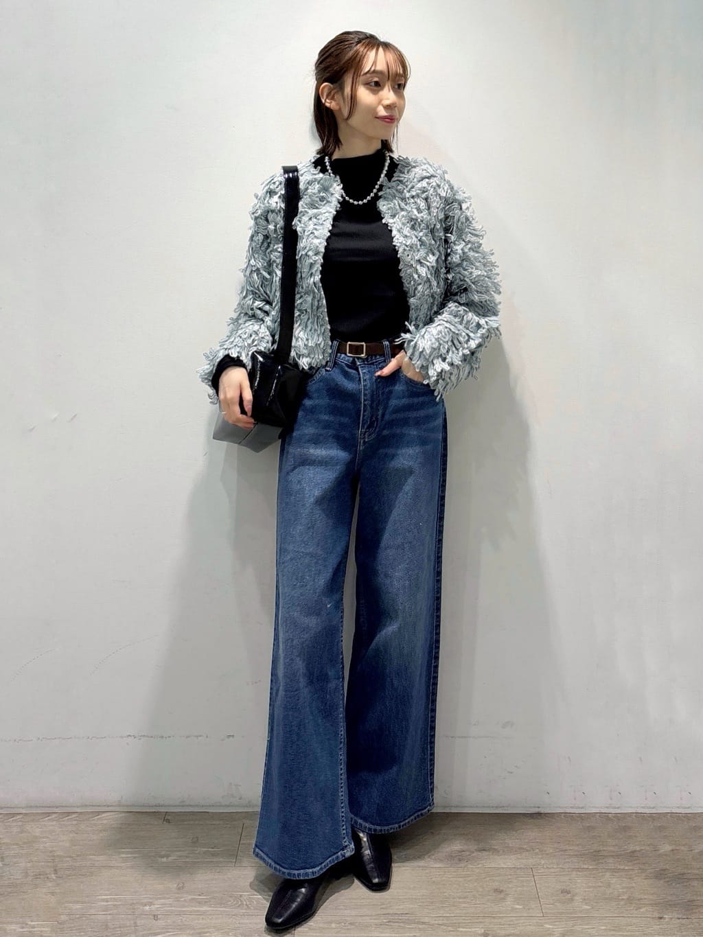 ぶまりんさんの「OPAQUE.CLIP｜シアーハイネックトップス【洗濯機OK】」を使ったコーディネート