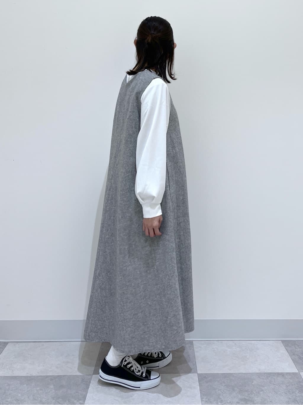 canaさんの「Dessin｜【洗える】Vネックジャンパースカート」を使ったコーディネート