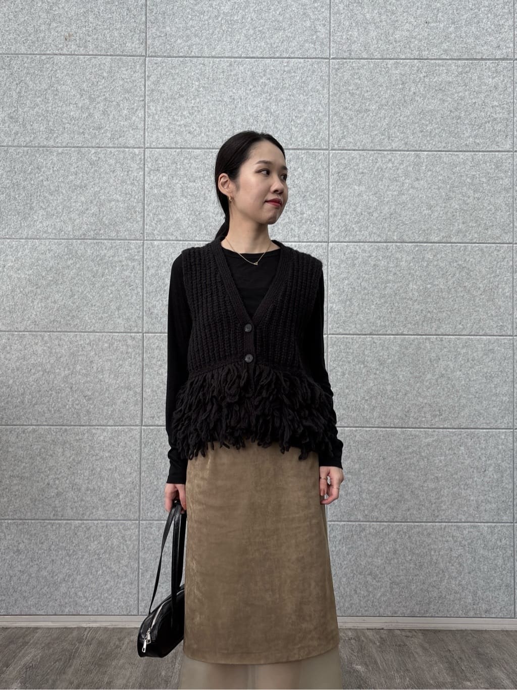 ひなさんの「INDIVI｜シグネチャーシアーロンT」を使ったコーディネート