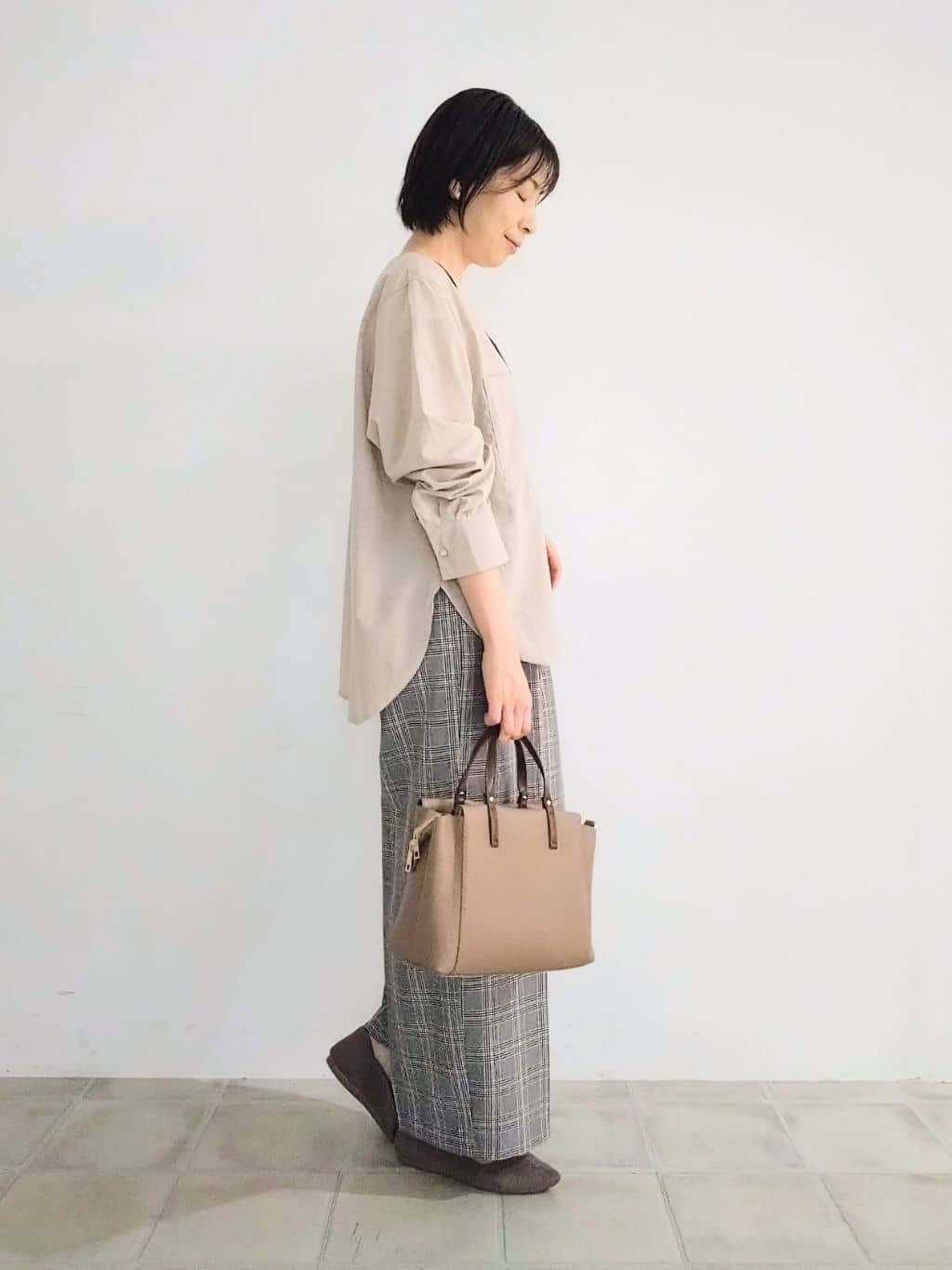 miomioさんの「SHOO･LA･RUE｜【S-LL】大人ヘルシーなこなれ感 オープンカラーシャツ」を使ったコーディネート