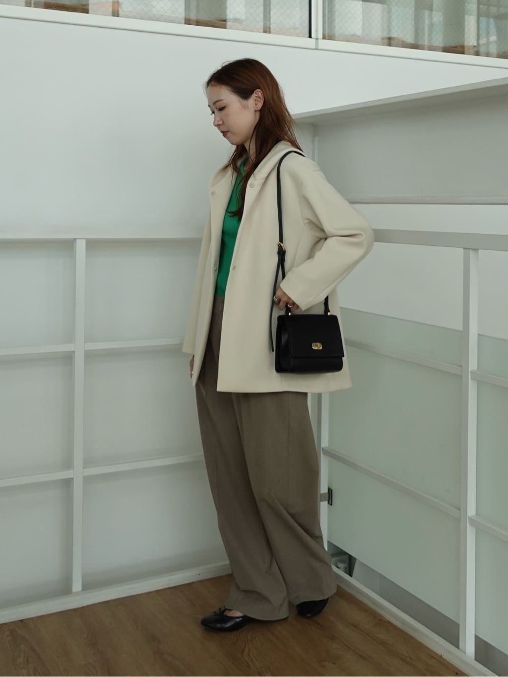 mitsukiさんの「INDIVI｜【軽羽織り】フーディーライトコート」を使ったコーディネート