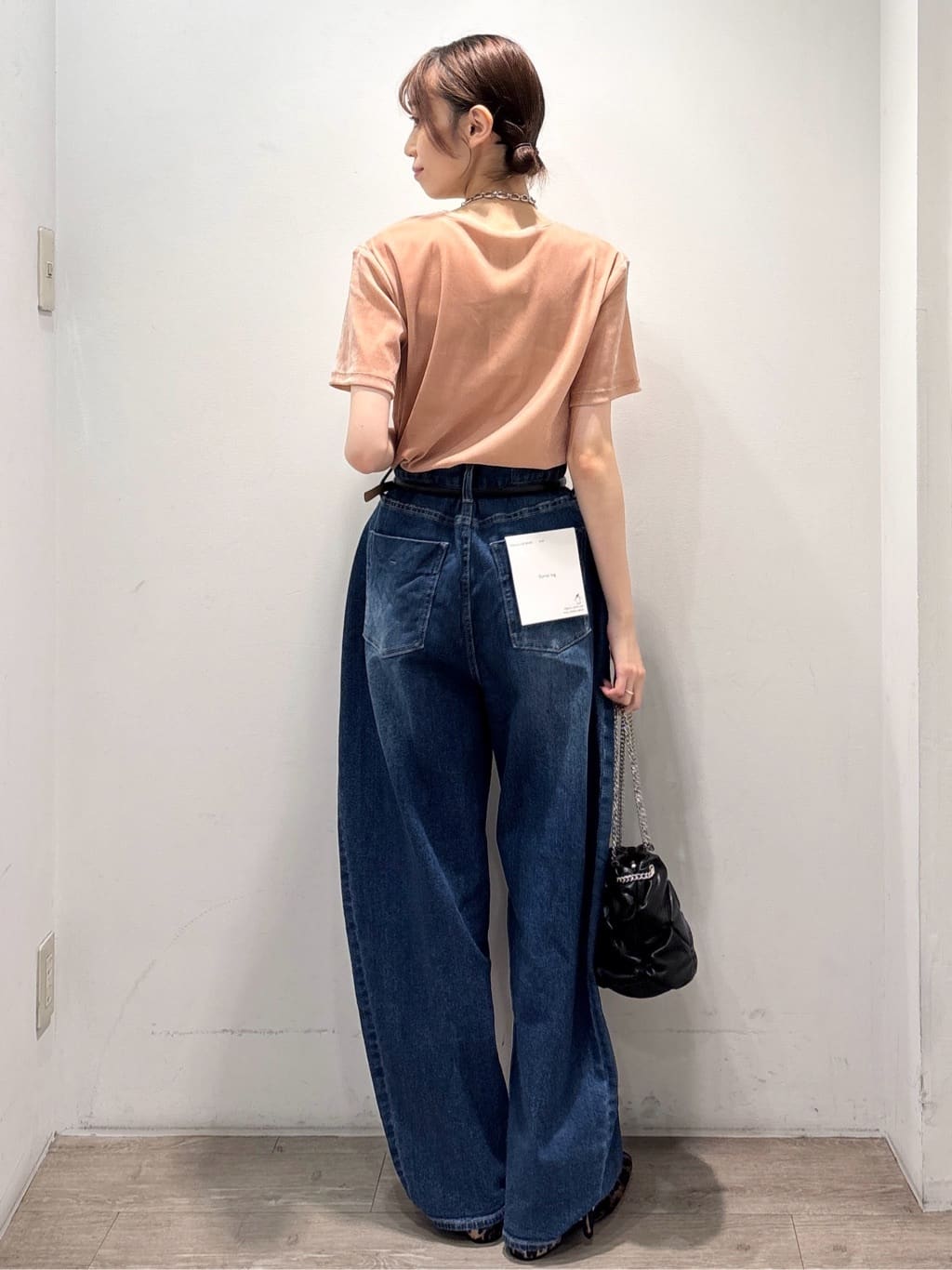 ぶまりんさんの「OPAQUE.CLIP｜フロッキーチュールTシャツ【洗濯機洗い可】」を使ったコーディネート