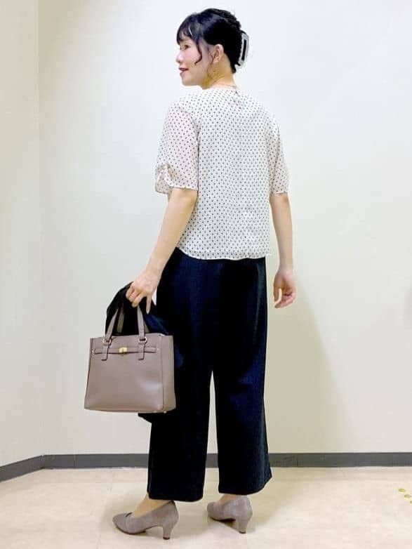  beni_gingerさんの「Reflect｜【ウエスト総ゴム／セットアップ／単品使いOK◎】ベスト＋ストレートパンツセット」を使ったコーディネート