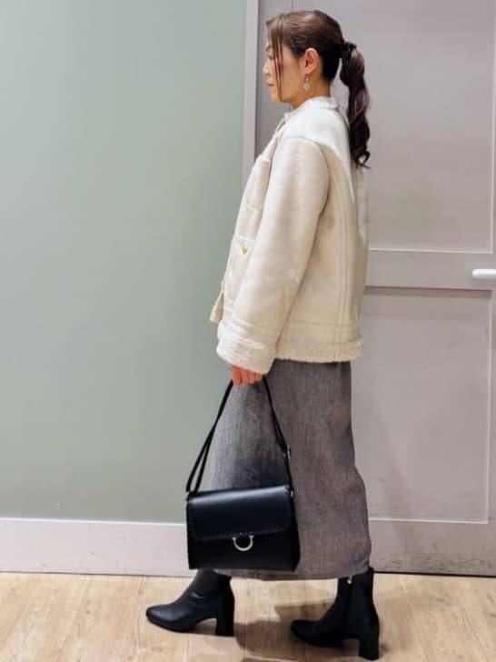 Komi☆さんの「grove｜【洗える】バックリブ切替ニット」を使ったコーディネート