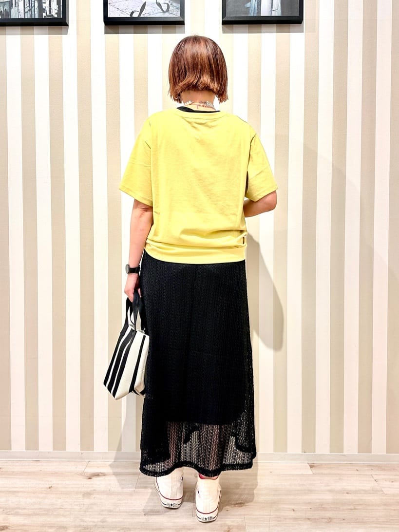 Hanさんの「SHOO･LA･RUE｜【S-LL/ひんやり/UV】選べる6柄でそれぞれ欲しくなる プリントTシャツ」を使ったコーディネート