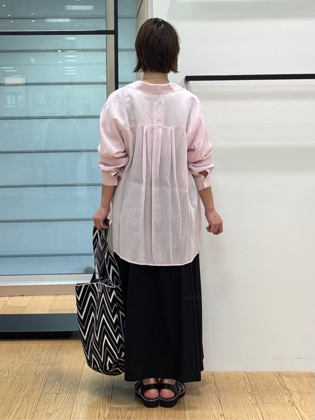 asamiさんの「INDIVI｜【UVケア】エアリージョーゼット キャミワンピース」を使ったコーディネート