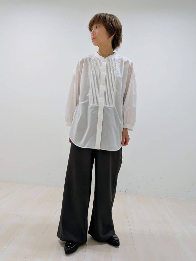 nishiさんの「Reflect｜【ウエスト総ゴム／セットアップ／単品使いOK◎】ベスト＋ストレートパンツセット」を使ったコーディネート