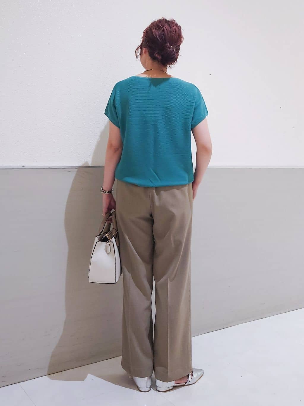 maruさんの「THE SHOP TK｜【6色展開】さらさらフレンチニット【毛玉になりにくい/洗濯機OK】」を使ったコーディネート