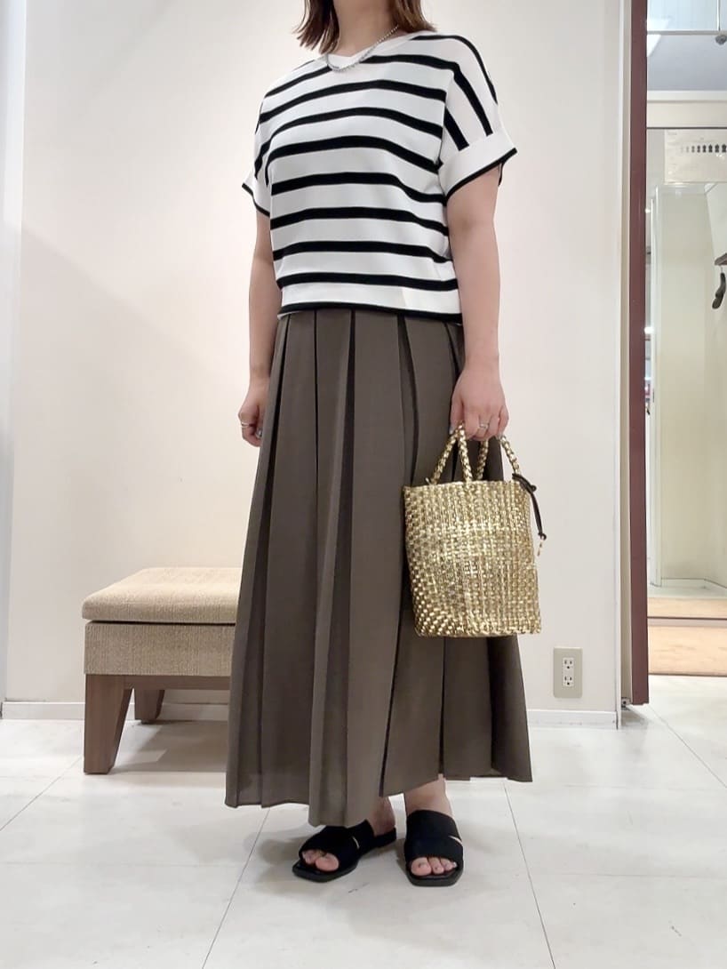 YUIさんの「UNTITLED｜メタリックメッシュトート」を使ったコーディネート