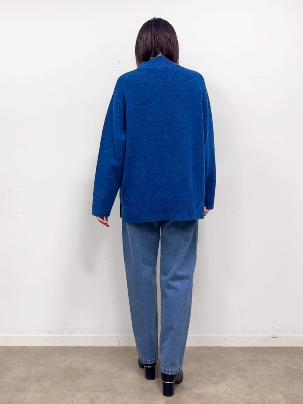 𝐜𝐡𝐢𝐤𝐚さんの「SHOO･LA･RUE｜【撥水/あったか】たっぷり着られる 中綿モンスターショートコート」を使ったコーディネート