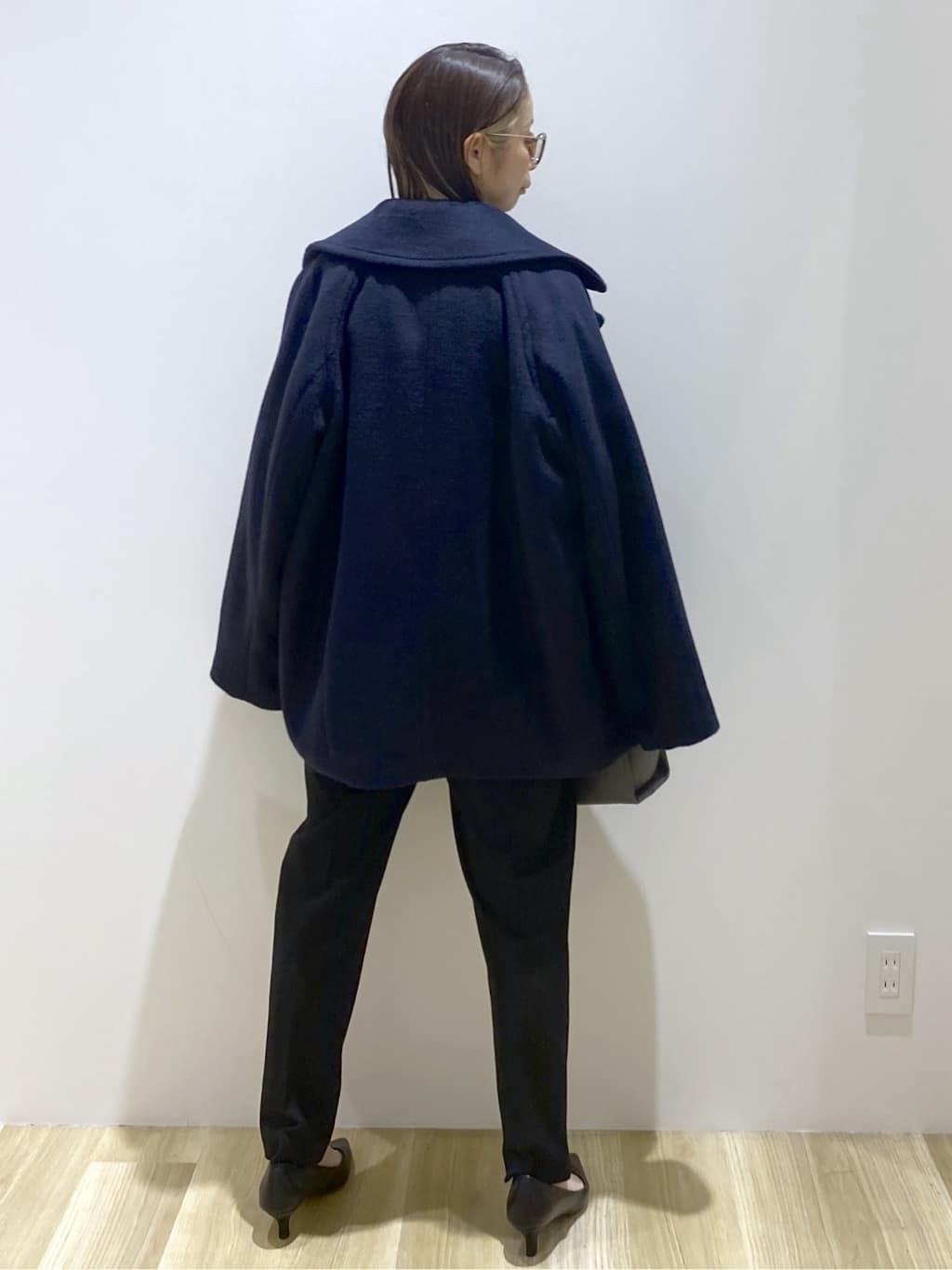 えりさんの「OPAQUE.CLIP｜カシミヤブレンドウールミドルピーコート」を使ったコーディネート