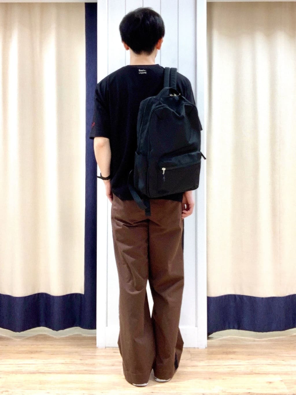 Takaさんの「Dessin｜【洗える】コットンツイルサイドライン入りパンツ」を使ったコーディネート