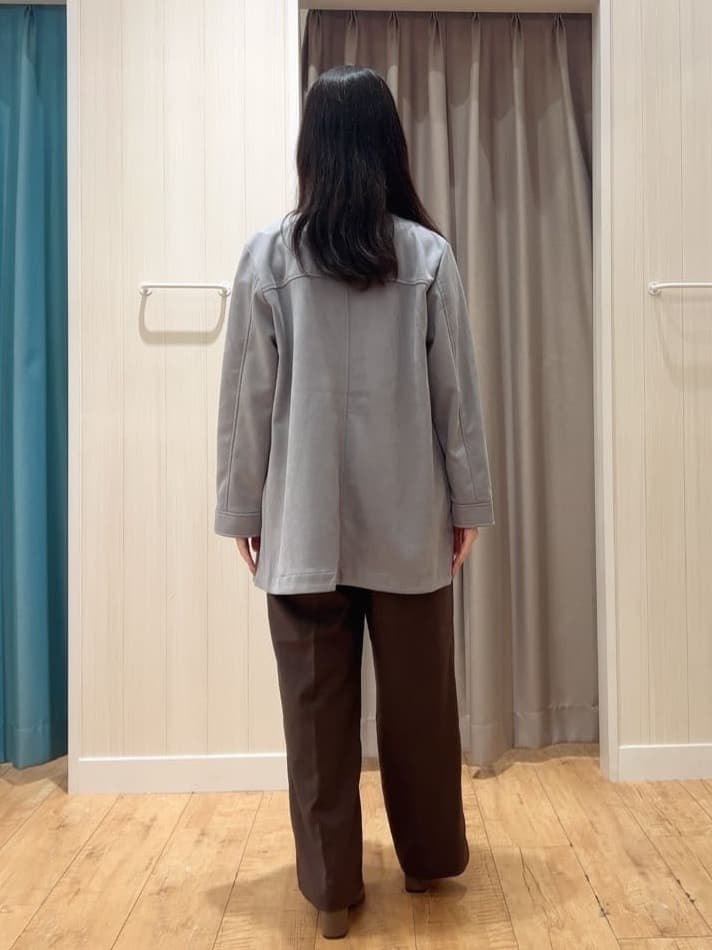 moneさんの「SHOO･LA･RUE｜【S-LL】上品さを纏う やわらかフェイクスエード ミドル丈ブルゾン」を使ったコーディネート