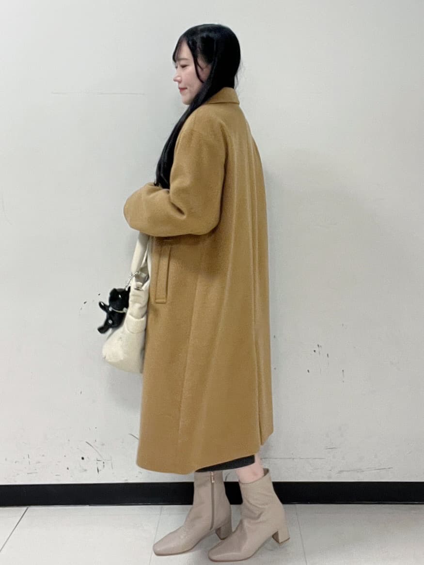 Hitomiさんの「index｜カシミヤブレンドウールチェスターコート」を使ったコーディネート