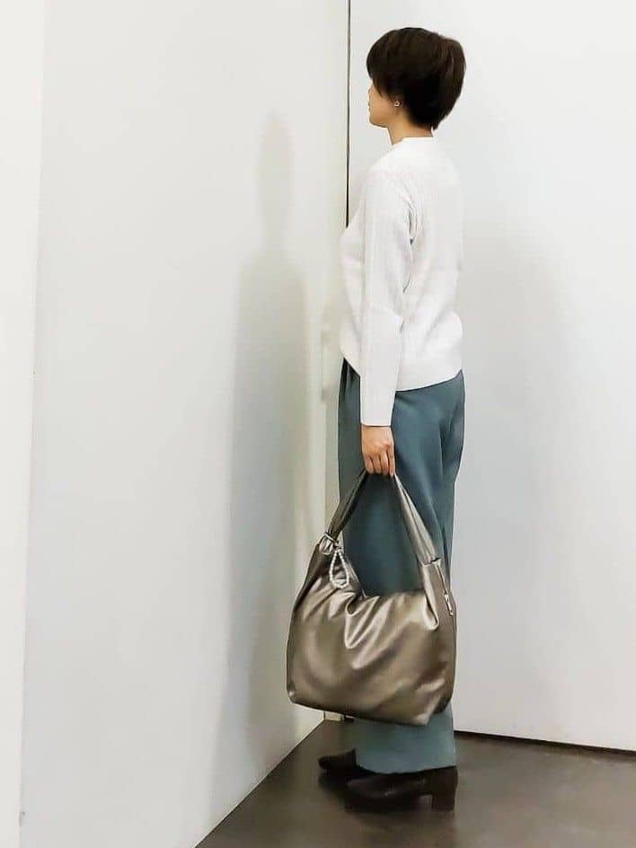 やまちゃんさんの「grove｜【毛玉軽減／洗える】ミニケーブルニット」を使ったコーディネート