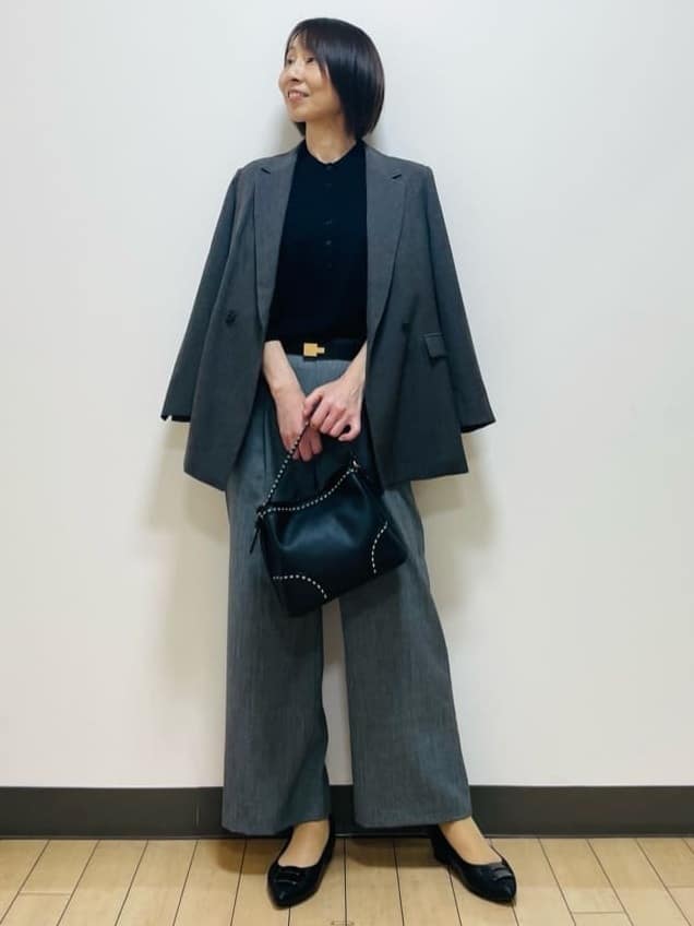 Riiさんの「Reflect｜【透けにくい◎】衿付き七分袖ニット」を使ったコーディネート