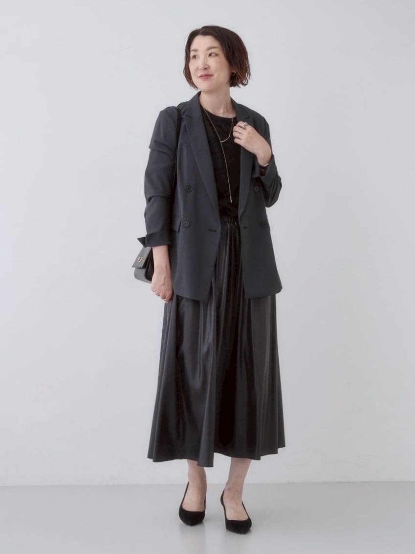 yuriさんの「INDIVI｜【軽く羽織れる！】ダブルジャケット」を使ったコーディネート
