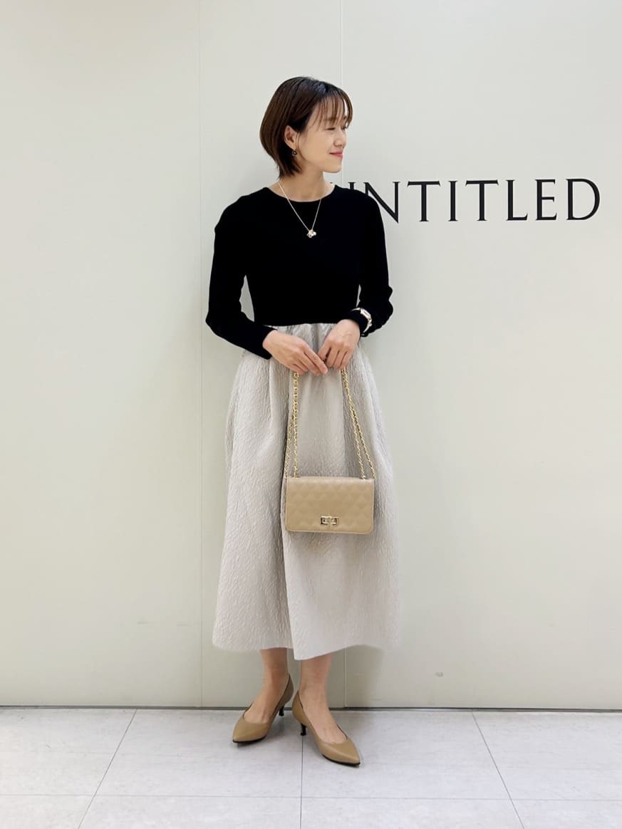 Mikiさんの「UNTITLED｜【大人フェミニン/トレンド】ニット&times;ジャカード ドッキングワンピース」を使ったコーディネート