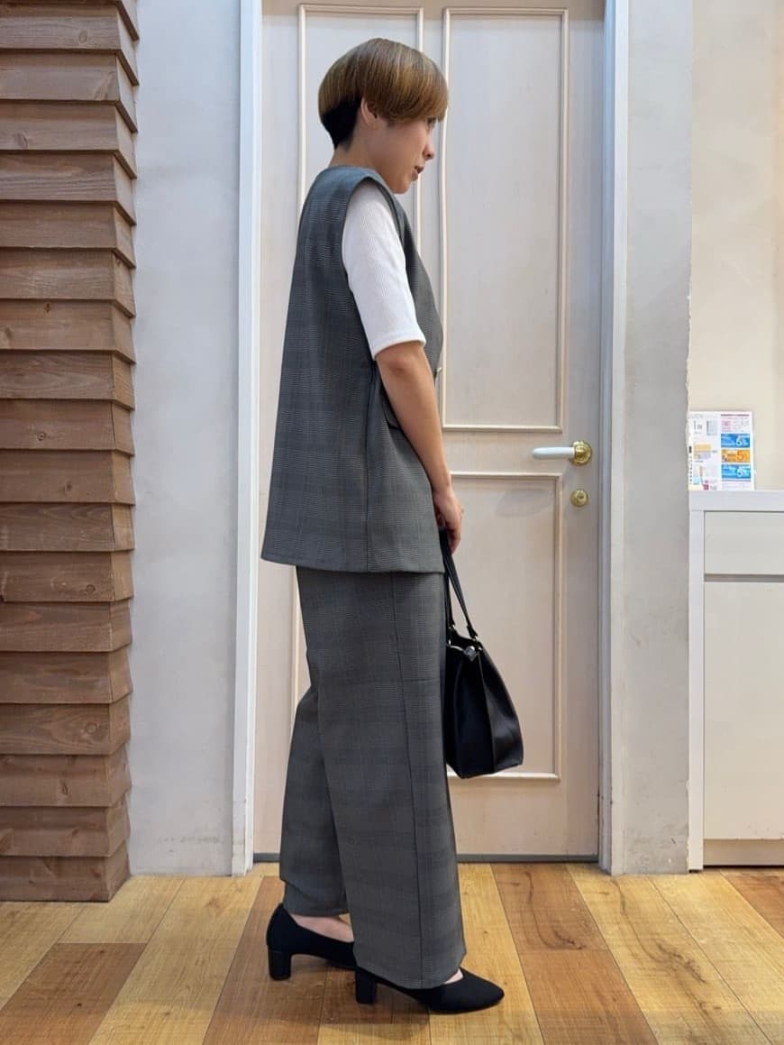 きょんさんの「SHOO･LA･RUE｜【S-LL/セットアップ可/洗濯後しわになりにくい】ダブルベスト」を使ったコーディネート