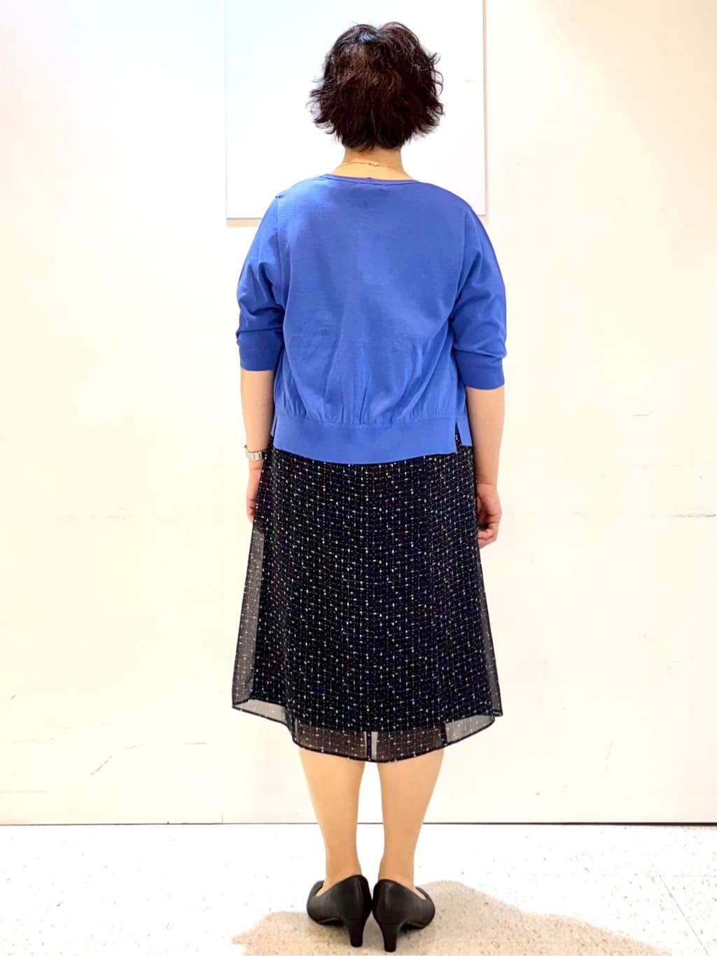 ヤスコさんの「Reflect｜【WEB先行カラーあり／マシンウォッシュ可／ナローベルト付き】オフボディツイードチェックワンピース」を使ったコーディネート