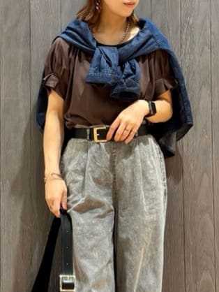 meiさんの「SHOO･LA･RUE｜【セットアップ可/S-LL】リボン付き イージーワイドデニムパンツ」を使ったコーディネート