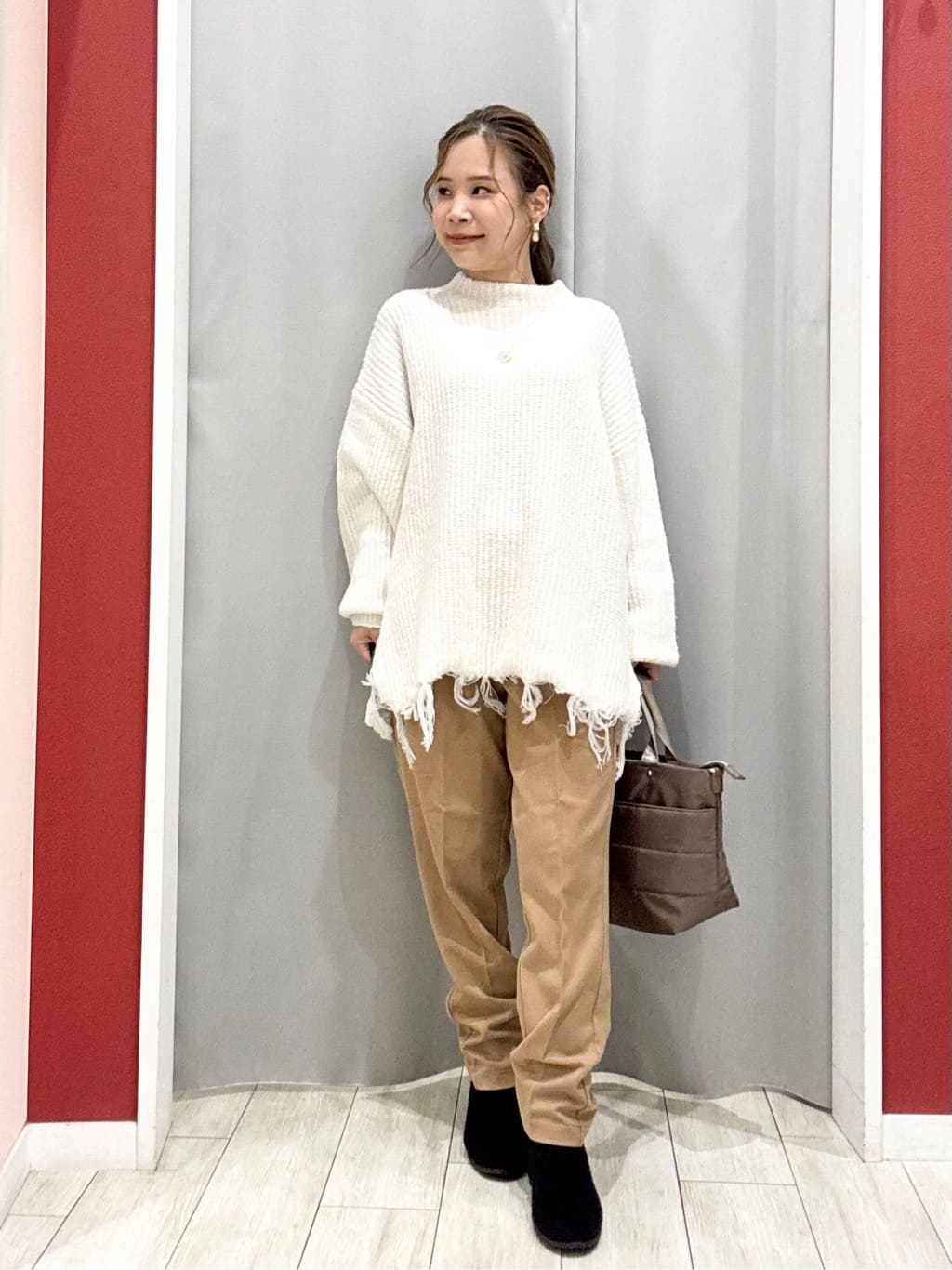 shioさんの「SHOO･LA･RUE｜【S-LL】1枚で決まる 裾フリンジニット」を使ったコーディネート