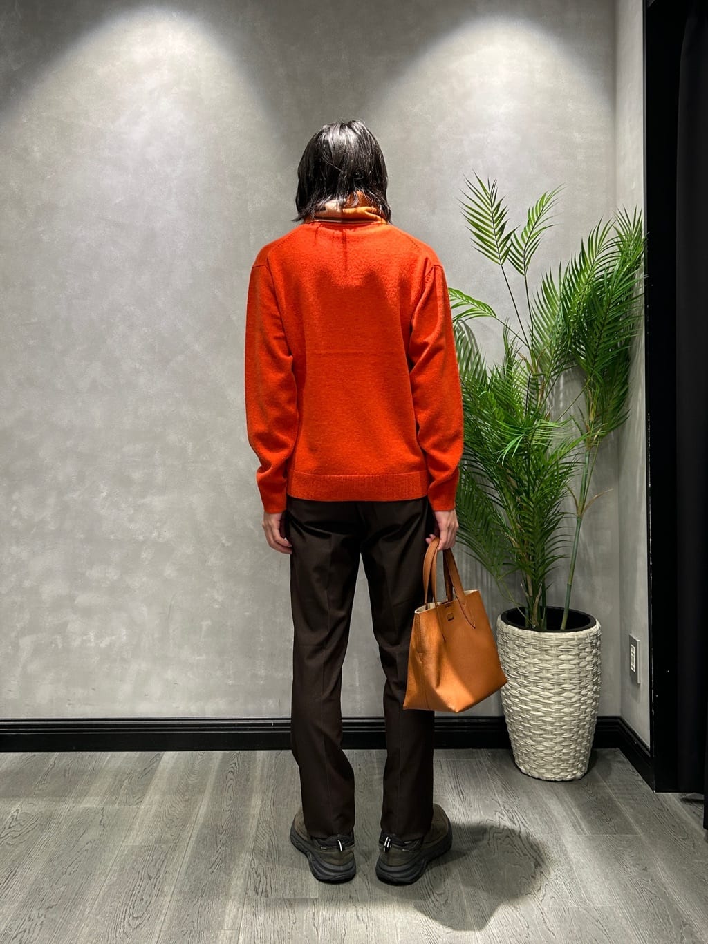 ruiさんの「TAKEO KIKUCHI｜【Air Palette Knit】ワンポイント カラーニット プルオーバー」を使ったコーディネート
