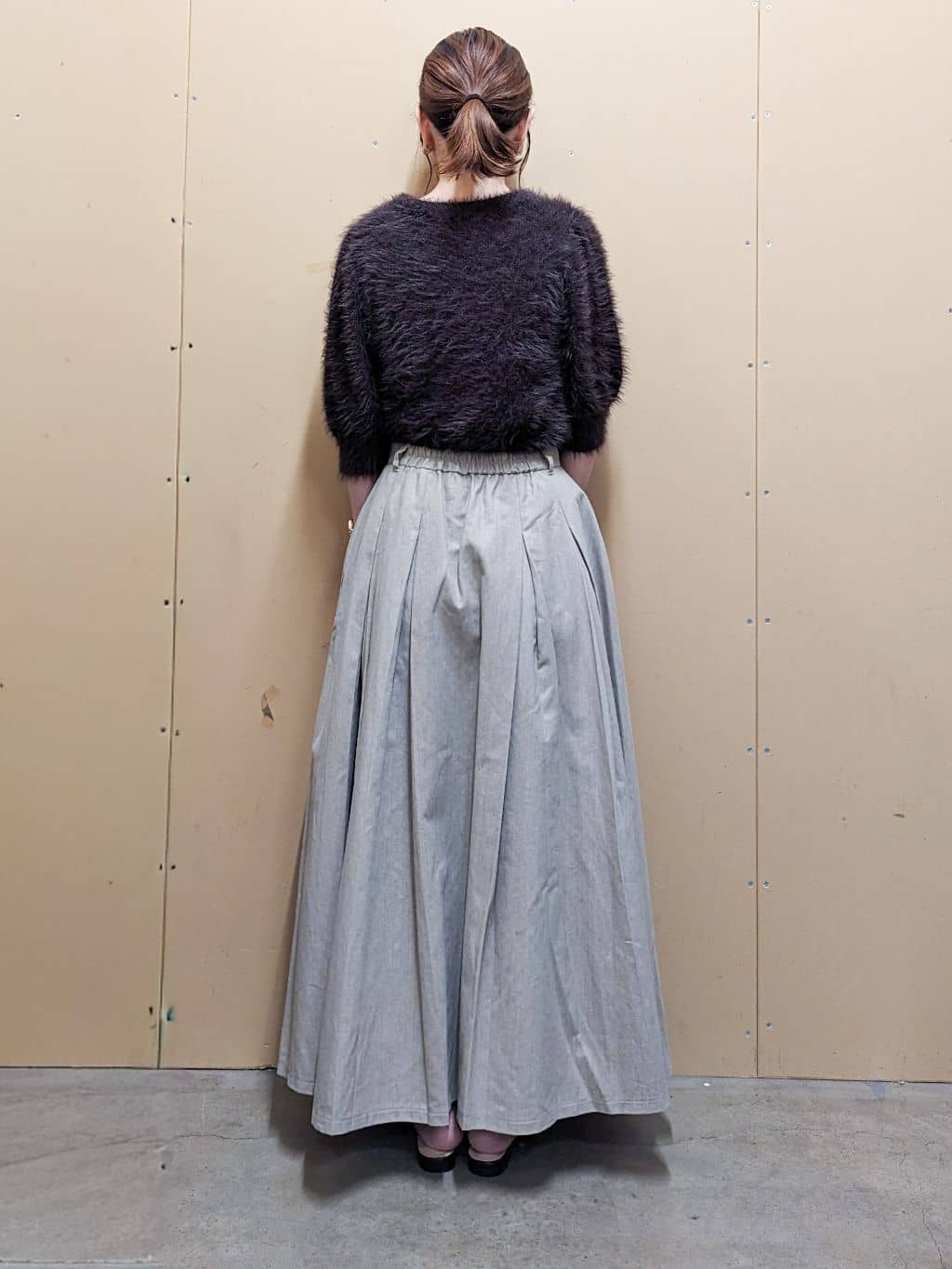  E.Yさんの「THE SHOP TK｜【大人の魅力引き出す】5分袖フェザーニット/洗える」を使ったコーディネート
