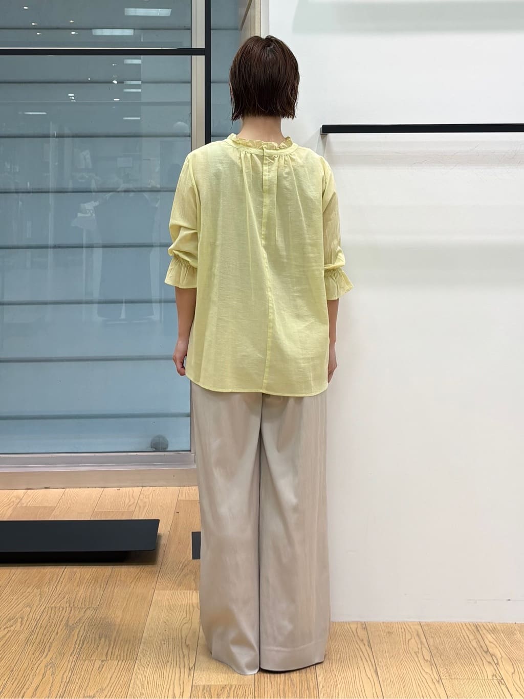 asamiさんの「INDIVI｜【洗える/コットン】ピンタックシアーブラウス」を使ったコーディネート