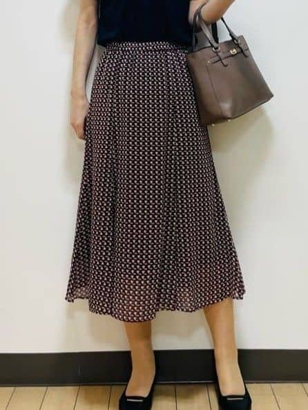 Riiさんの「Reflect｜【インナーに◎／すっきり見え！長め丈】タックデティールブラウス」を使ったコーディネート